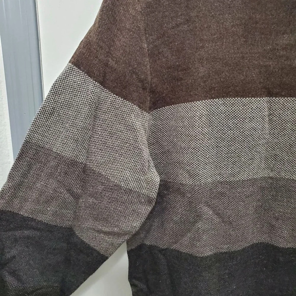Tricots St. Raphael Men's‎ Brown Earthy Stripe 1/4 Zip Mock Neck Pullover Size L - Picture 2 of 4